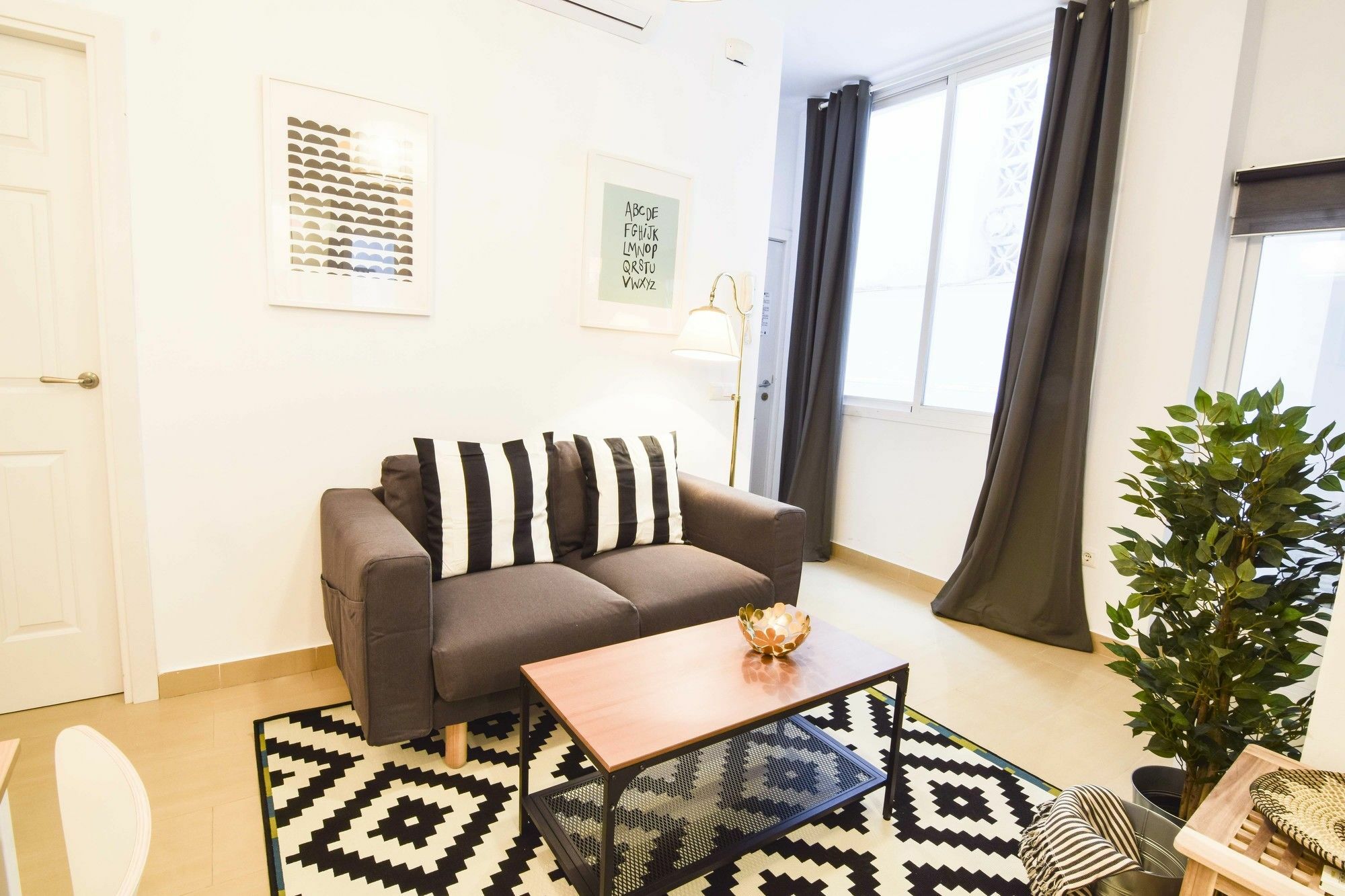 דירות Letmalaga Center White מראה חיצוני תמונה